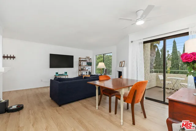 $549,000 | 3544 South Centinela Avenue, Unit 305, Los Angeles, CA 90066