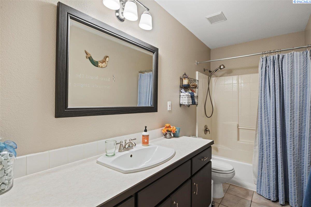 225 Rachel Road Kennewick, WA 99338 - Photo 26 of 46 Gallery Image 26