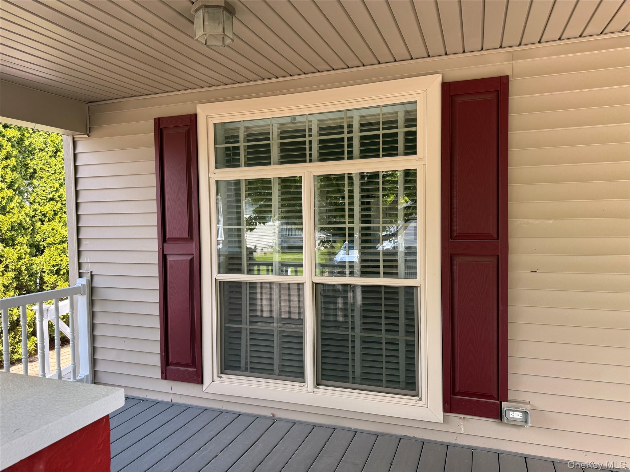 1661 Old Country Road, Unit 516 Riverhead, NY 11901 - Photo 7 of 50 a view of front door