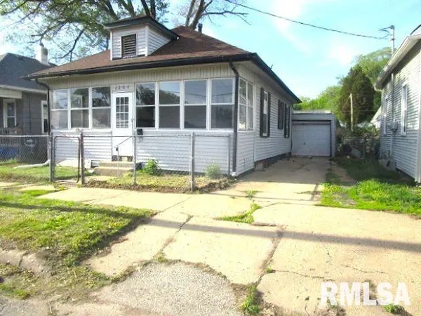 $19,900 | 1205 Margaret Street, Pekin, IL 61554