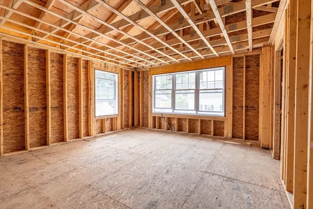 $479,900 | 17 Crosby Street, Unit B, Webster, MA 01570