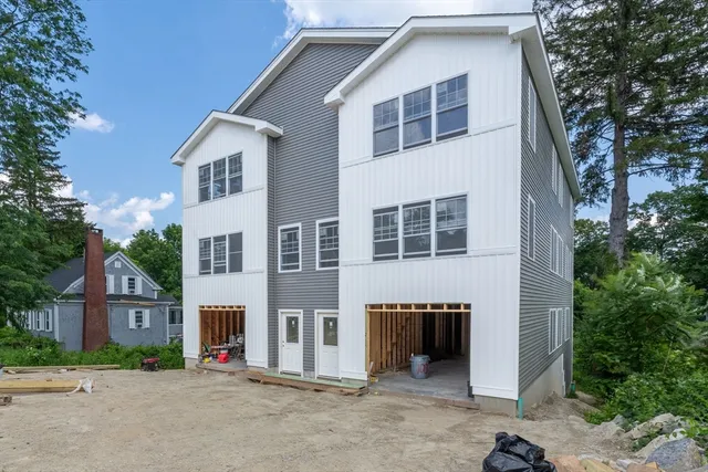 $479,900 | 17 Crosby Street, Unit B, Webster, MA 01570