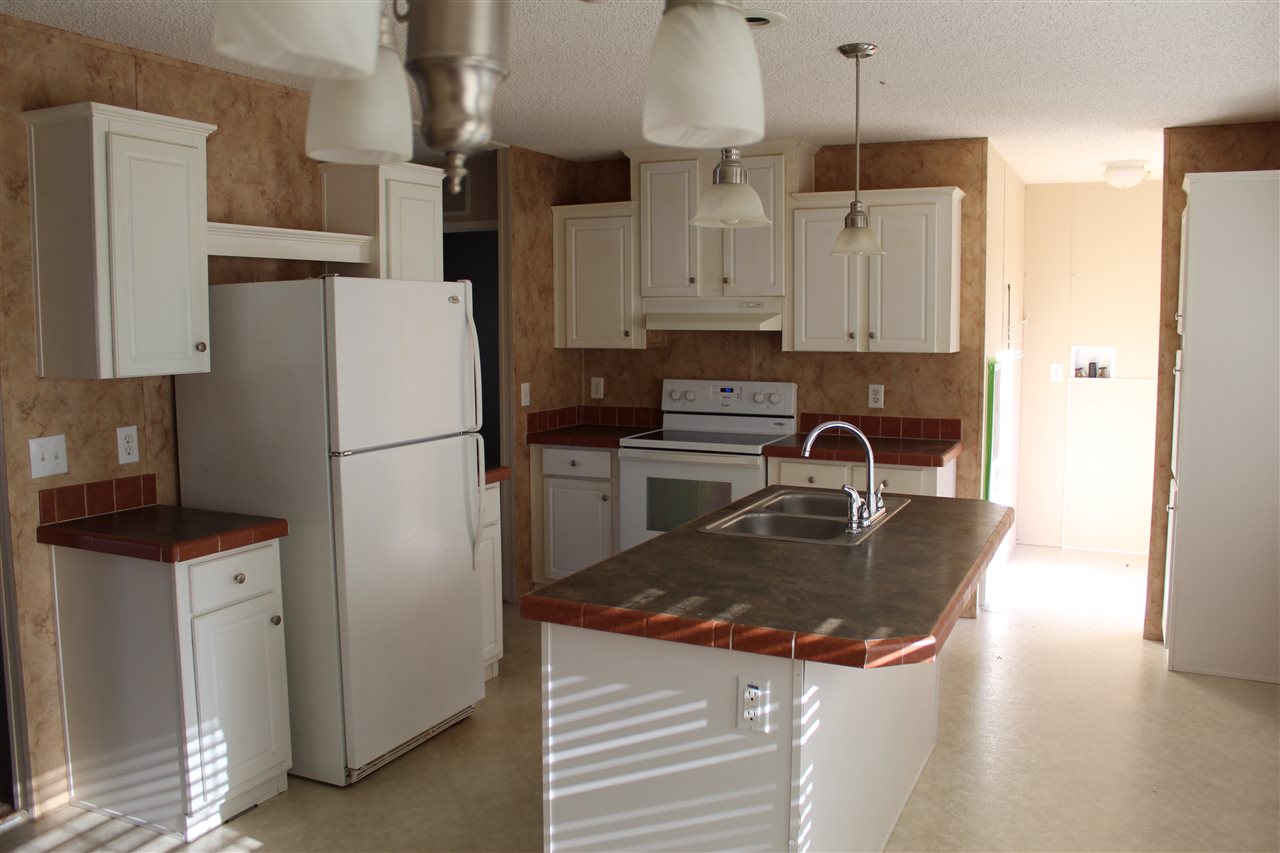 15629 Pecan View Drive Loxley, AL 36551 - Photo 13 of 19 Kitchen