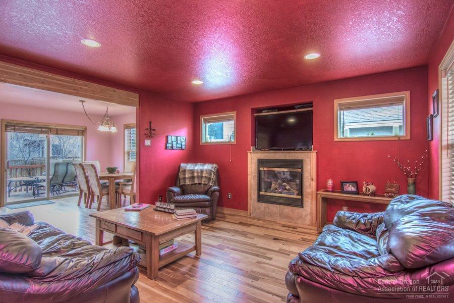 61210 Ridgewater Loop Bend, OR 97702 - Photo 6 of 24 Additional Photo