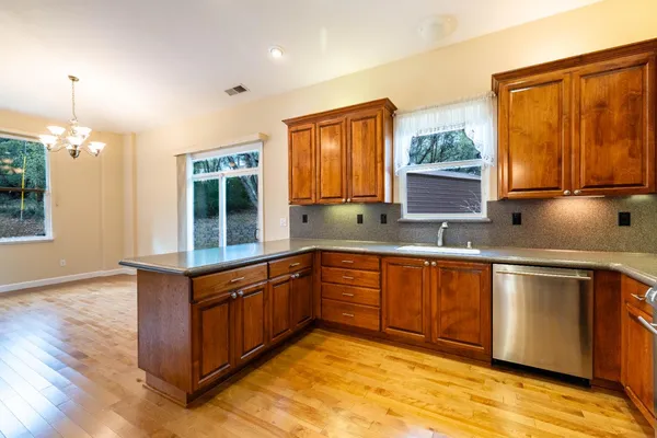 $649,900 | 18777 Sugar Pine Drive South, Pine Grove, CA 95665