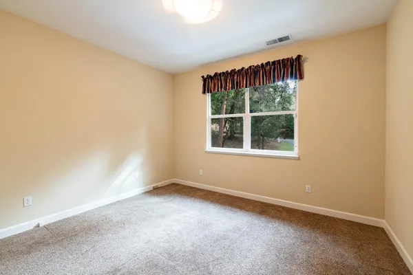 $649,900 | 18777 Sugar Pine Drive South, Pine Grove, CA 95665