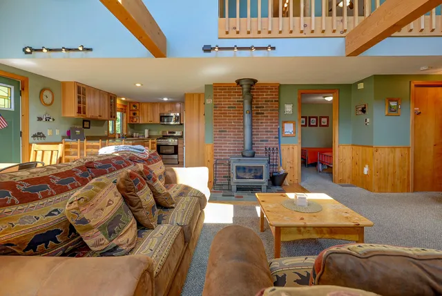 $750,000 | 38 Iron Ledge Road, Bartlett, NH 03838