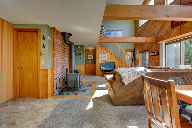 $750,000 | 38 Iron Ledge Road, Bartlett, NH 03838