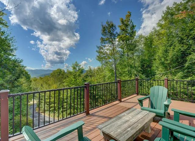 $750,000 | 38 Iron Ledge Road, Bartlett, NH 03838