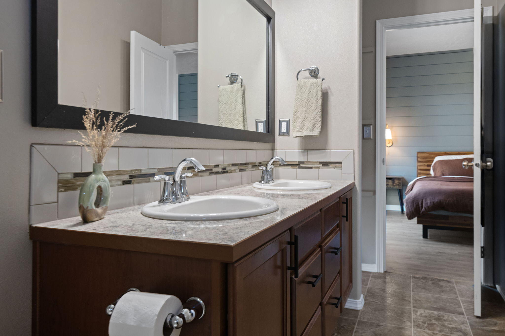 3559 Southwest Pumice Place Redmond, OR 97756 - Photo 12 of 27 3559 SW Pumice Place, Redmond
