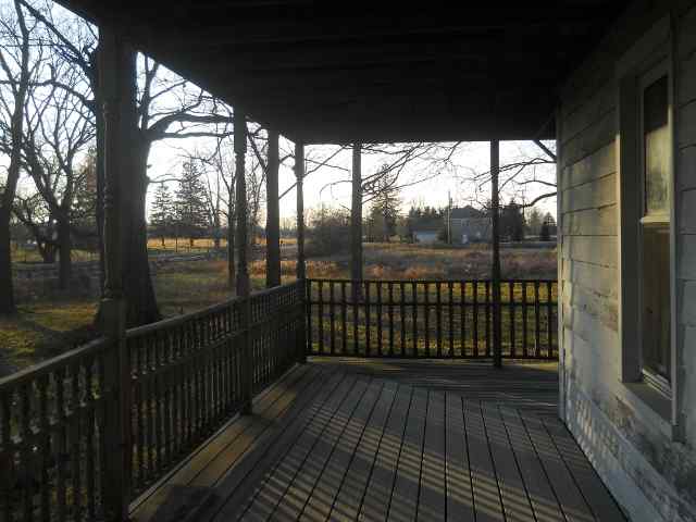 22171 Armada Center Road Armada, MI 48005 - Photo 17 of 25 31083235-16.JPG