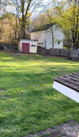 $323,000 | 3689 Highway 2, Brunswick, NY 12052