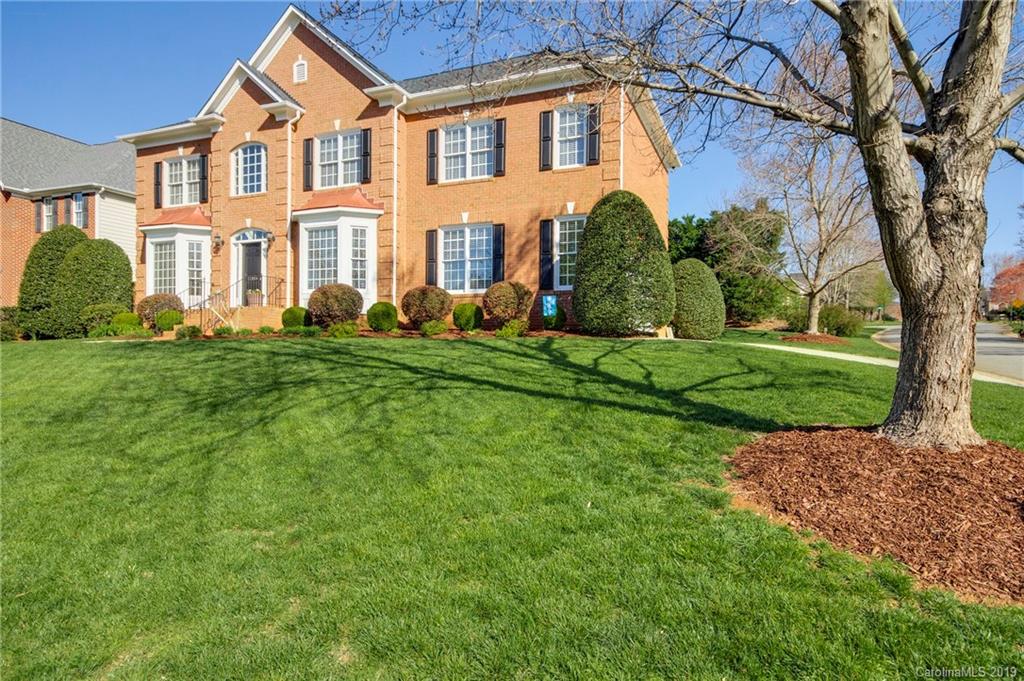 12115 Farnborough Road Huntersville, NC 28078 - Photo 2 of 32 Gallery Image 2