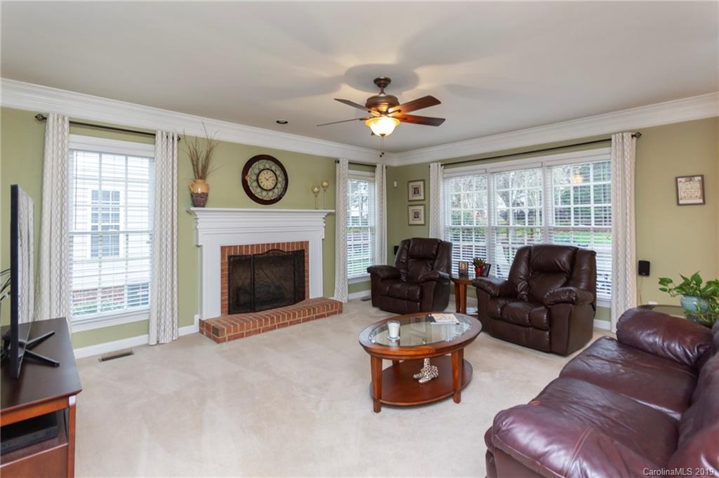 12115 Farnborough Road Huntersville, NC 28078 - Photo 11 of 32 Gallery Image 11