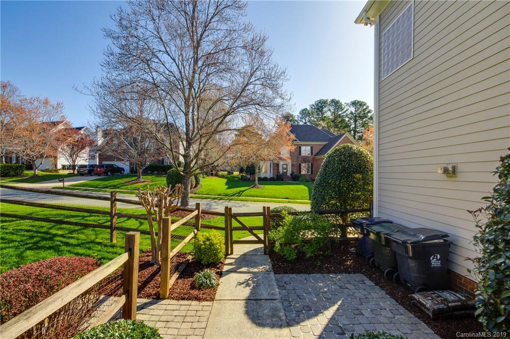 12115 Farnborough Road Huntersville, NC 28078 - Photo 29 of 32 Gallery Image 29