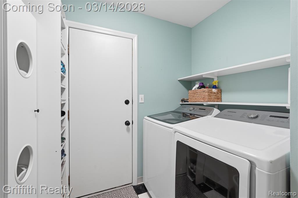 1172 Buckingham Road Haslett, MI 48840 - Photo 20 of 46 Gallery Image 20