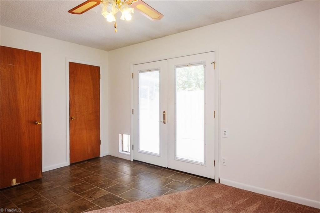 2301 Rothwood Acres Road Greensboro, NC 27406 - Photo 8 of 19 Gallery Image 8