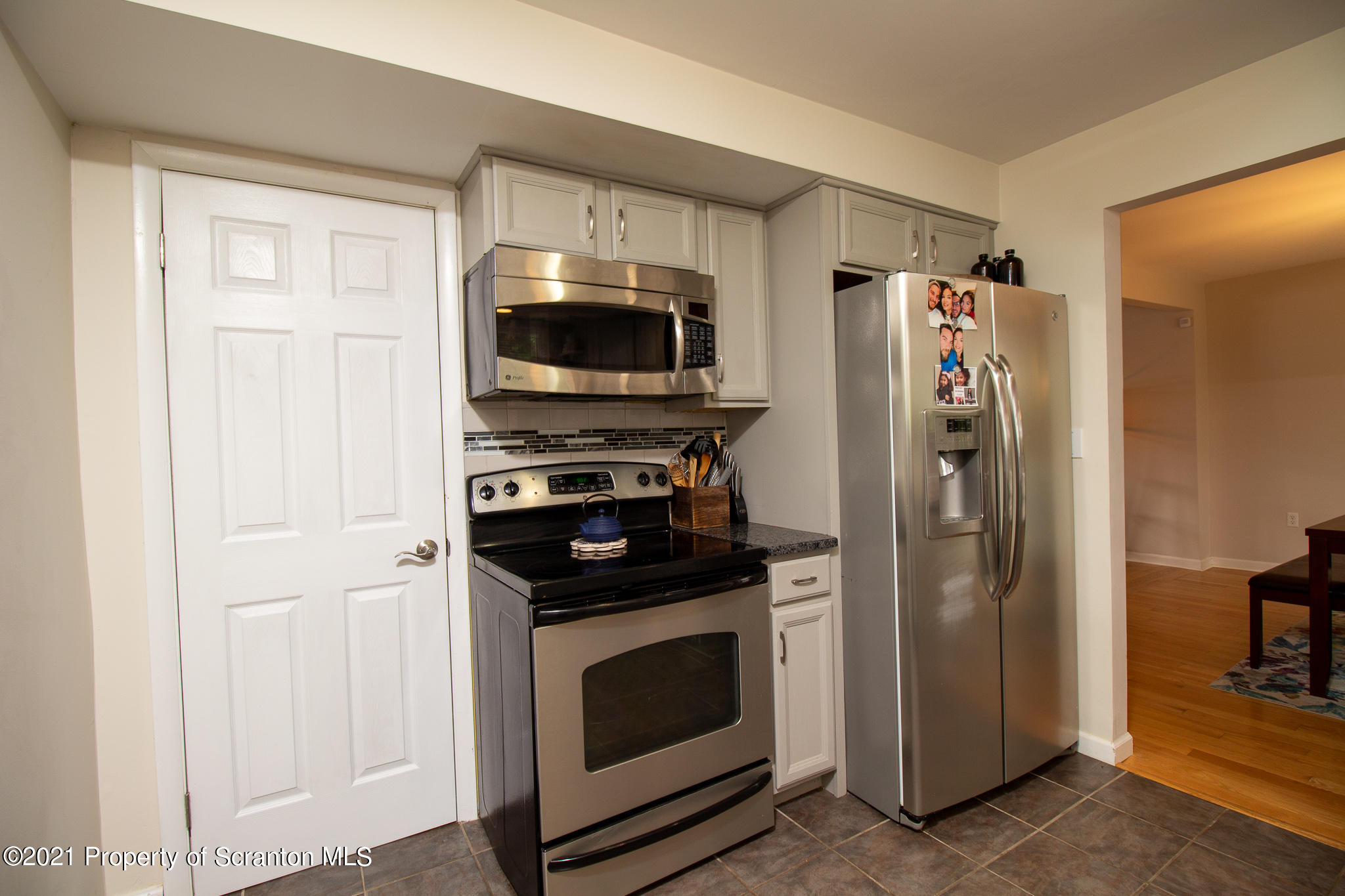 509 Scott Road Clarks Summit, PA 18411 - Photo 6 of 19 Gallery Image 6