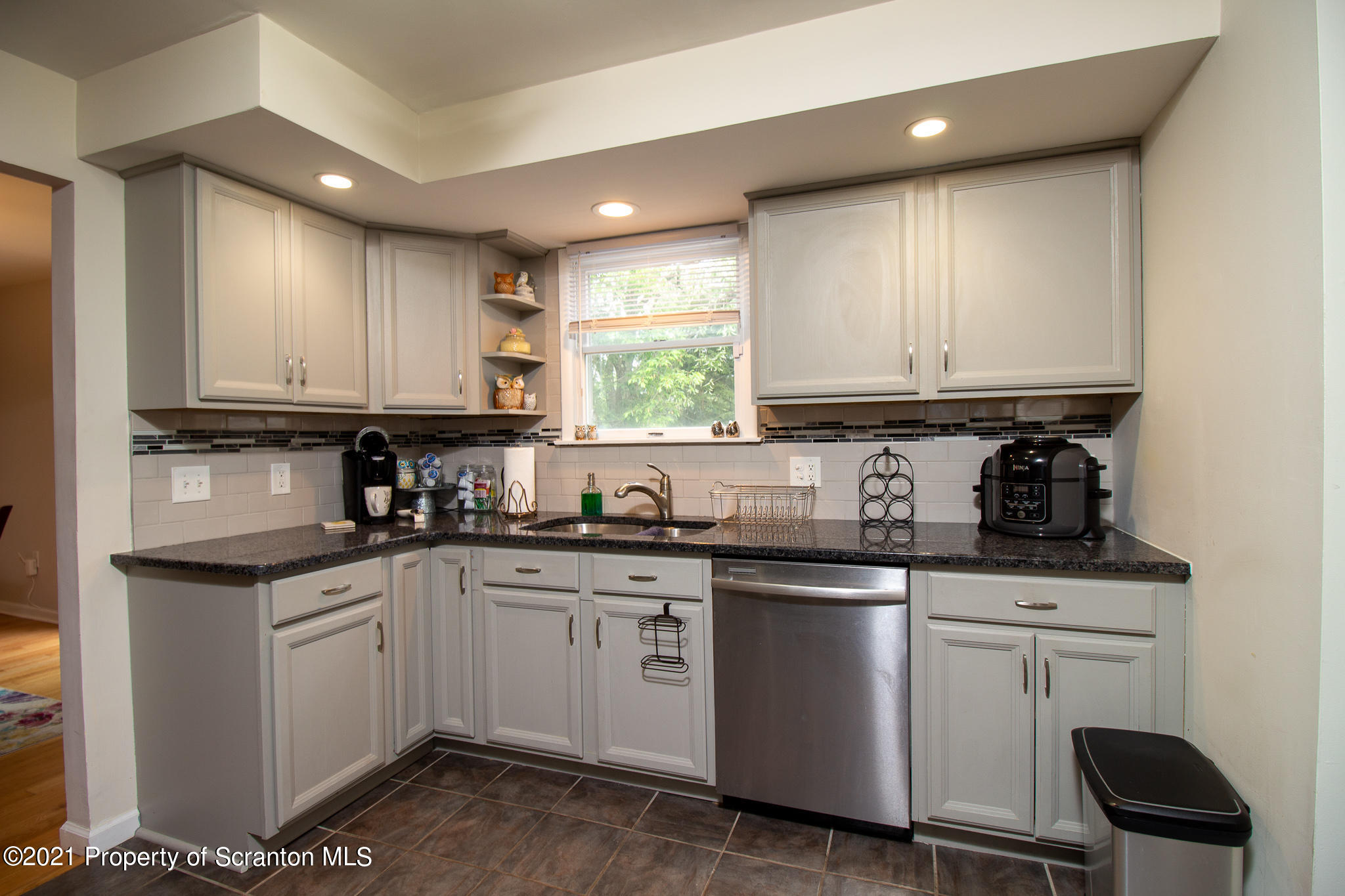 509 Scott Road Clarks Summit, PA 18411 - Photo 7 of 19 Gallery Image 7