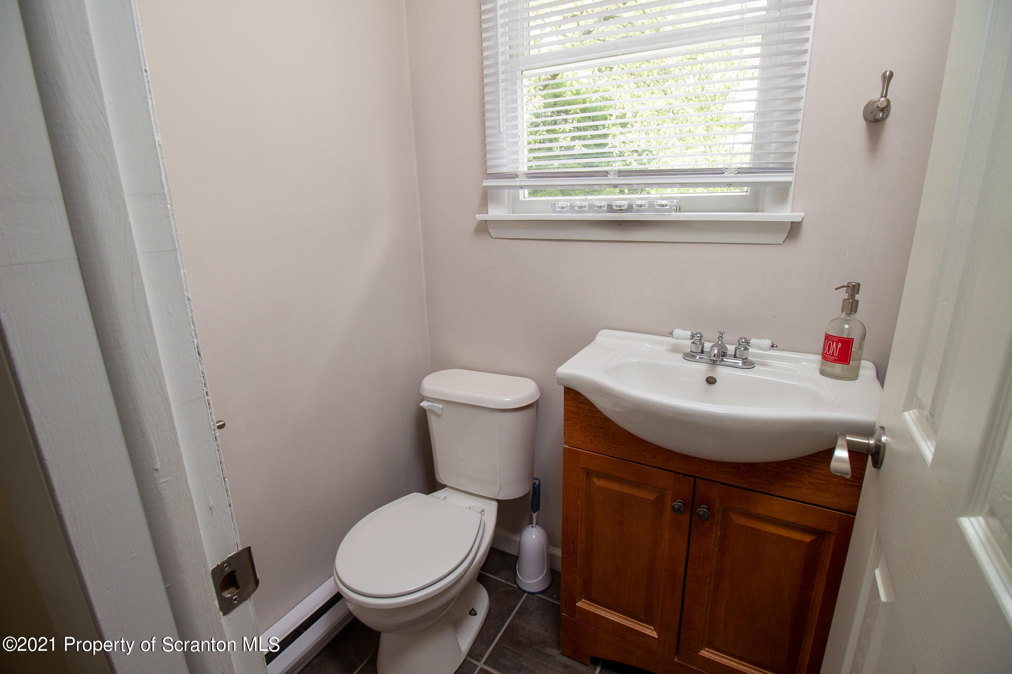 509 Scott Road Clarks Summit, PA 18411 - Photo 8 of 19 Gallery Image 8