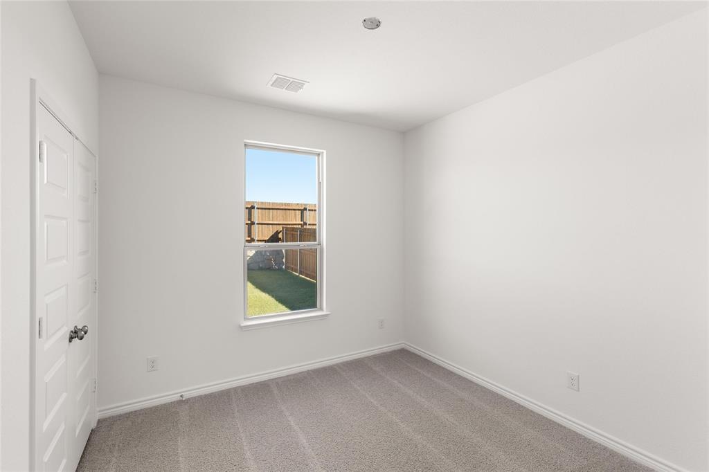 418 Comanche Drive Cleburne, TX 76033 - Photo 28 of 40 418 ComancheBedroom2