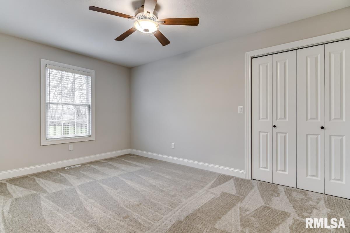 3417 Mazon Court Springfield, IL 62711 - Photo 21 of 37