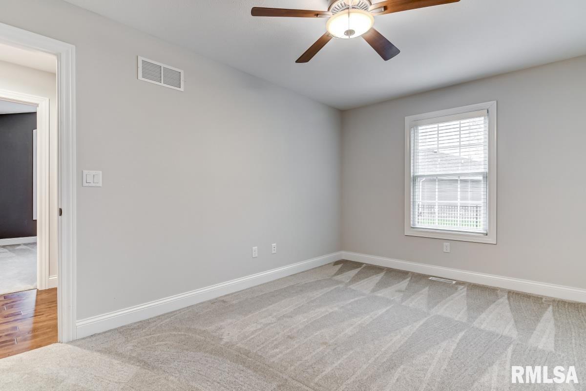 3417 Mazon Court Springfield, IL 62711 - Photo 22 of 37