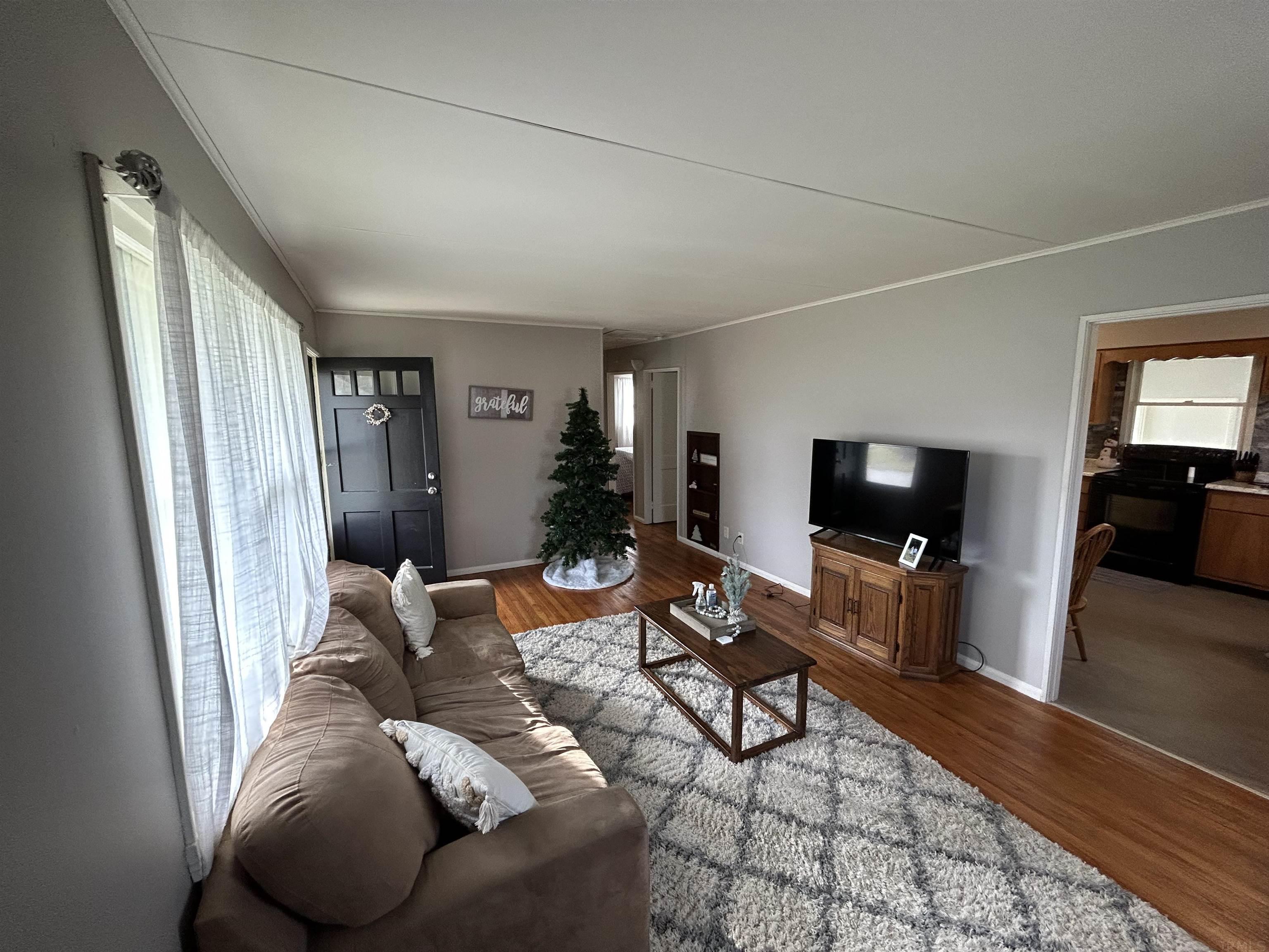 297 Park Place Decatur, IN 46733 - Photo 4 of 18 Gallery Image 4