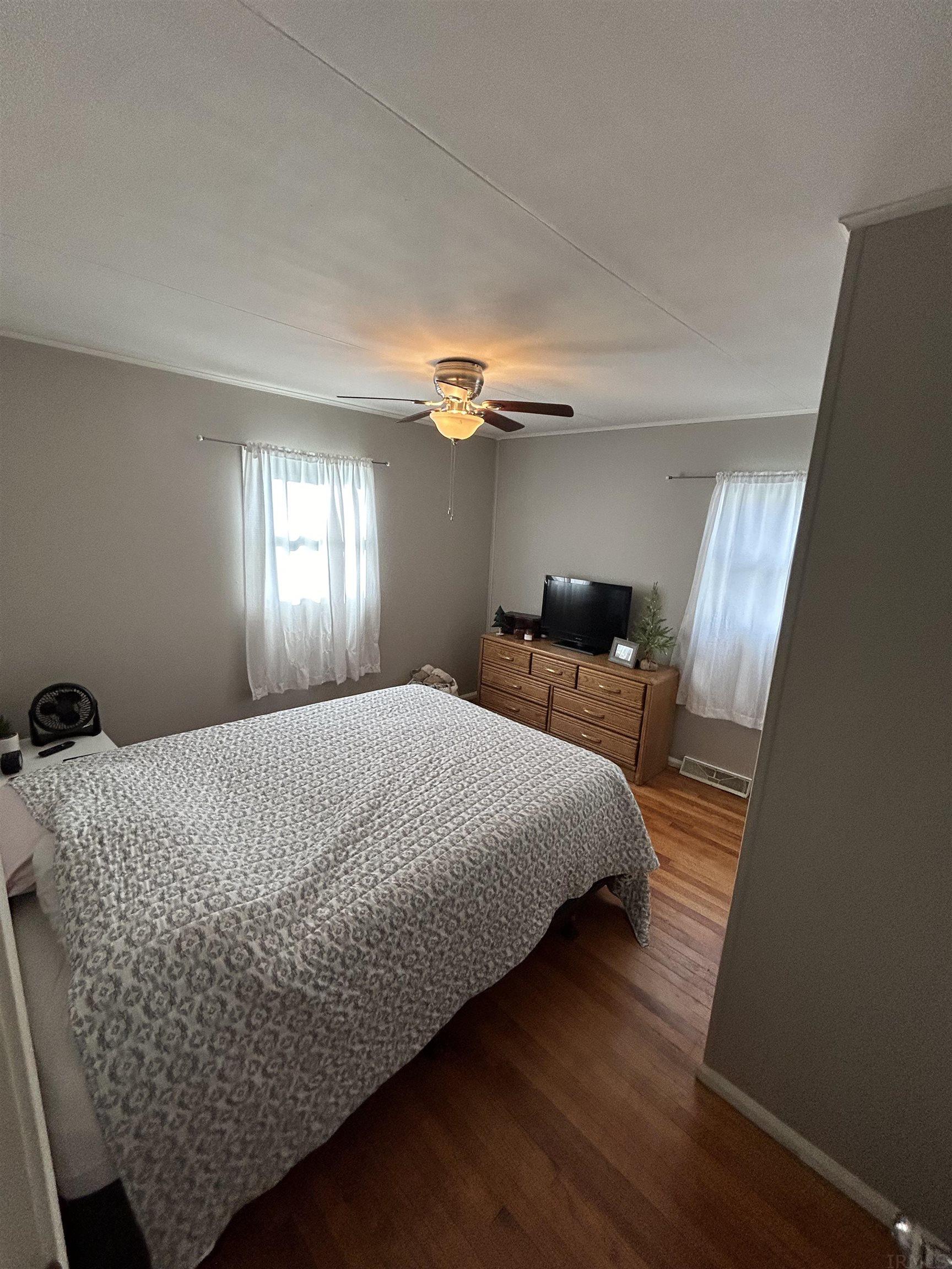297 Park Place Decatur, IN 46733 - Photo 6 of 18 Gallery Image 6