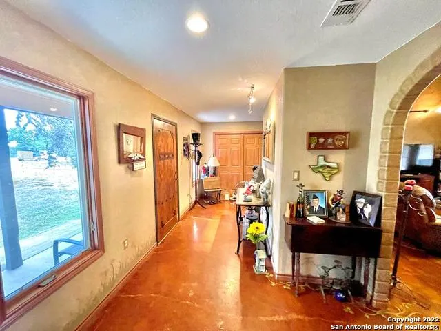 $989,000 | 326 Rocky Creek Road, Medina, TX 78055