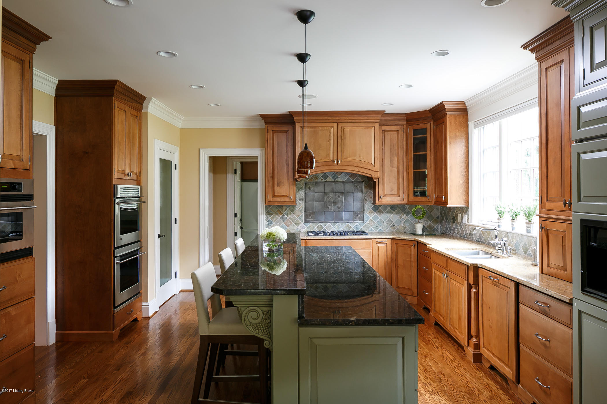 345 Mockingbird Valley Road Louisville, KY 40207 - Photo 16 of 45 Tim Furlong Jr. - J Jorgensen - Mockingb