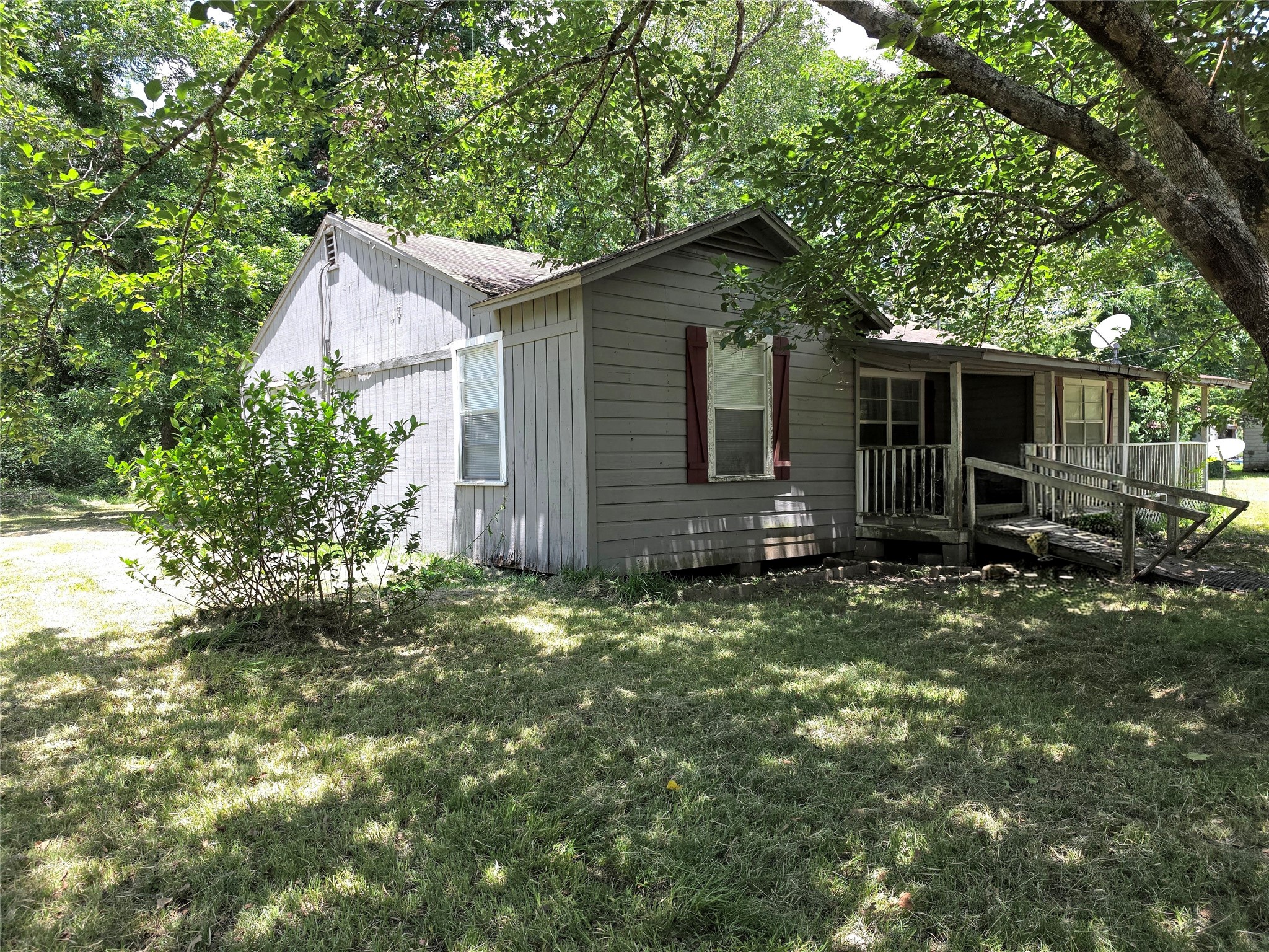 9351 North Main Street Batson, TX 77519 - Photo 3 of 32