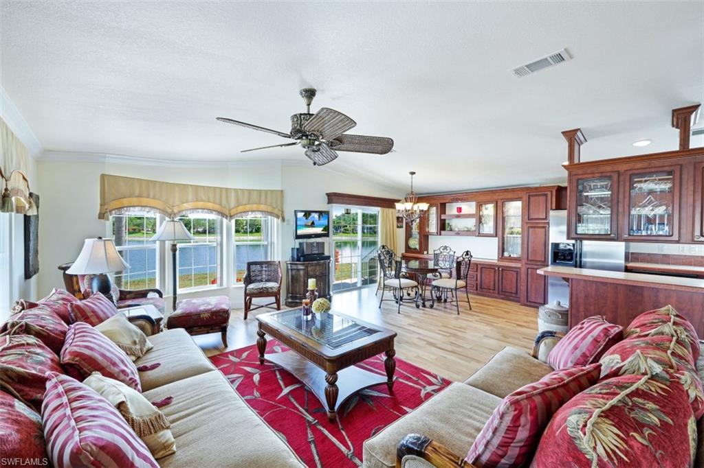 3068 Waterview Point Naples, FL 34120 - Photo 7 of 30 Gallery Image 7