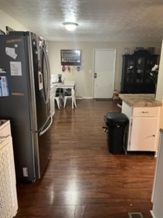 328 East 3rd Street Springfield, OH 45503 - Photo 3 of 19 Gallery Image 3