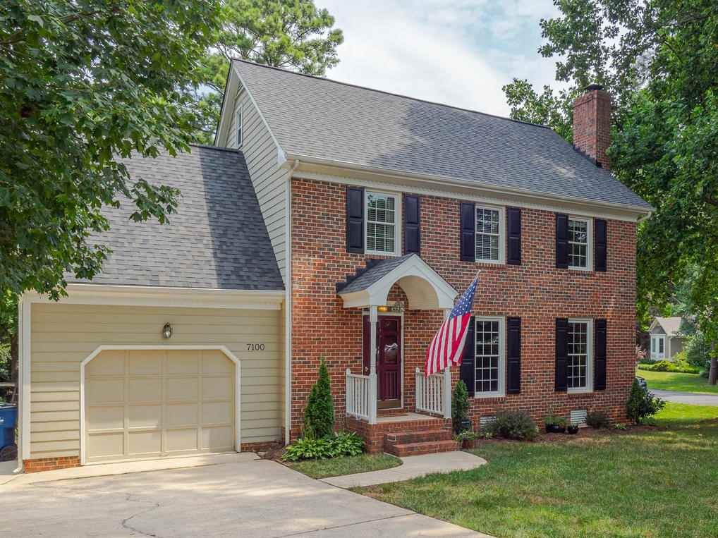 7100 Kinross Drive Raleigh, NC 27613 - Photo 1 of 24 Charming brick front home on a corner lot Facade/Exterior Front