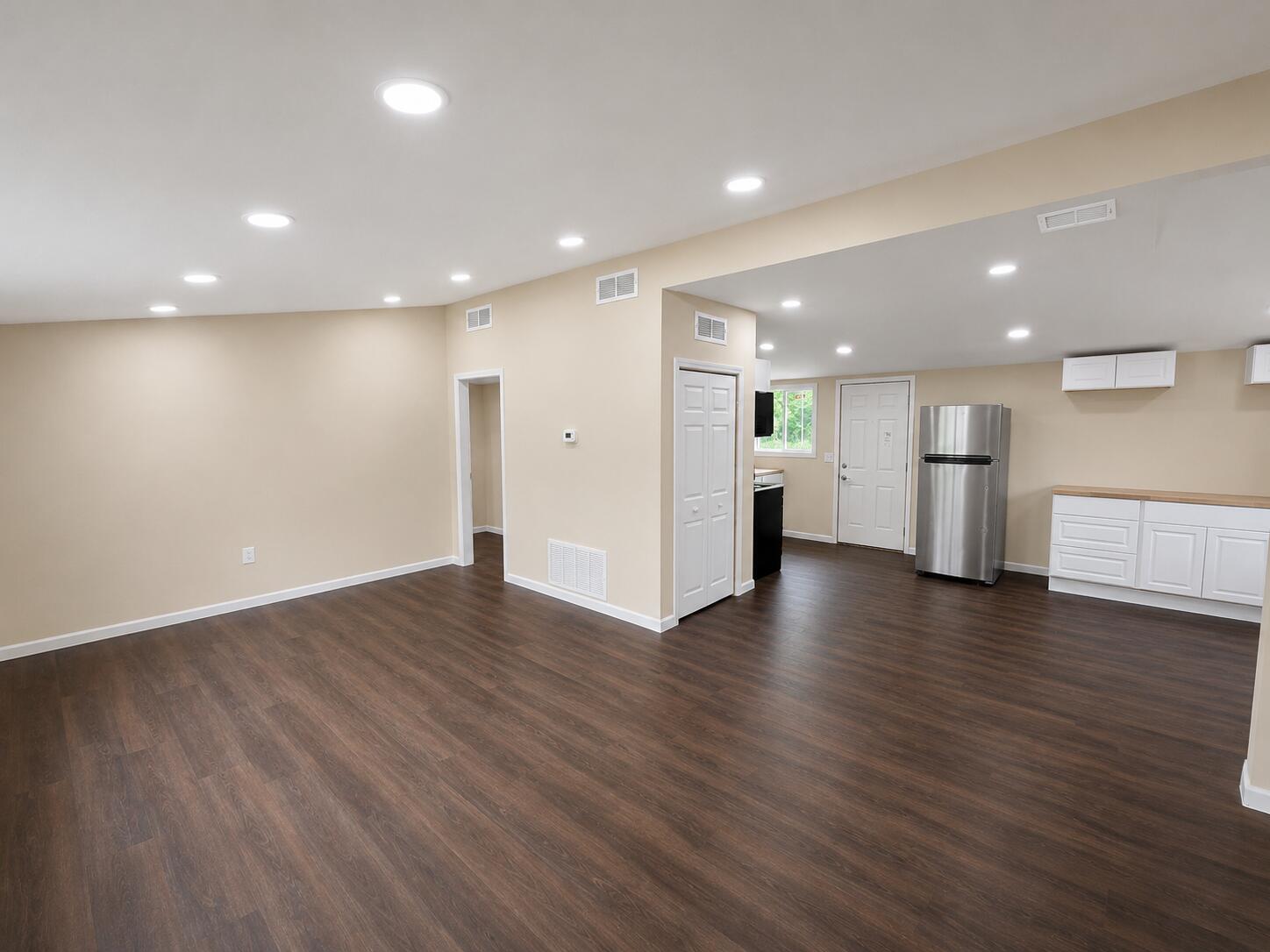 12704 Whitcomb Street Crown Point, IN 46307 - Photo 4 of 10 1448x1086
