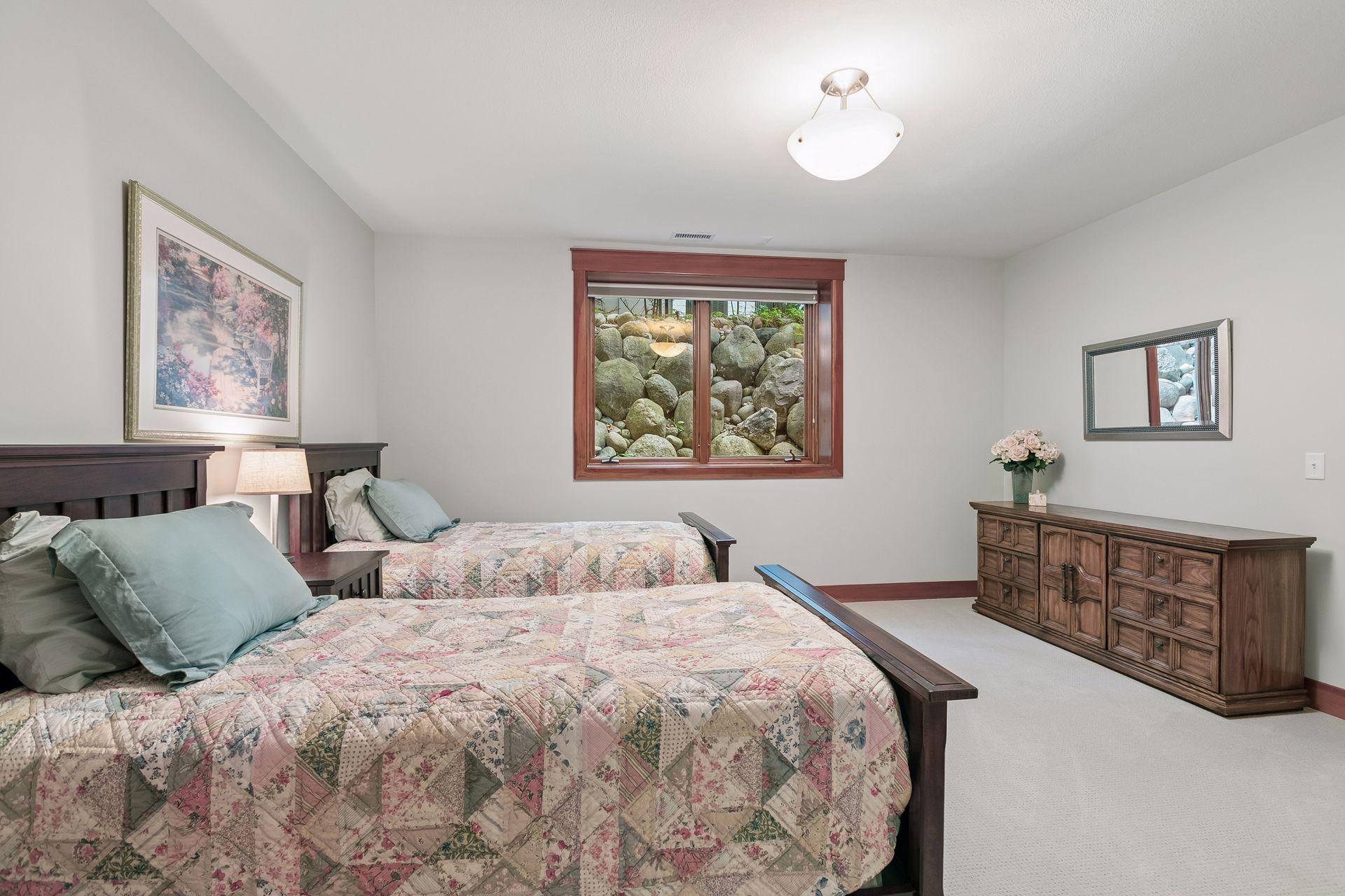 721 Rice Street East Wayzata, MN 55391 - Photo 42 of 50 Gallery Image 42