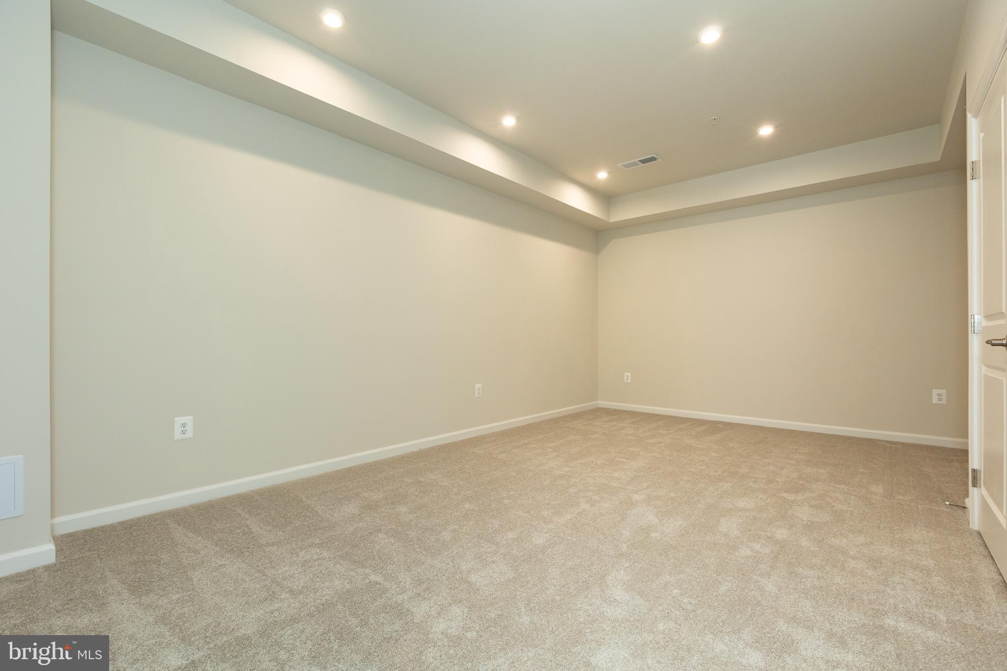 180 Woodgate Circle, Unit CLARENDON3 Pasadena, MD 21122 - Photo 15 of 47 a view of empty room