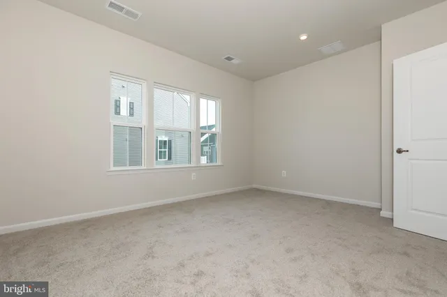 $2,950 | 180 Woodgate Circle, Unit CLARENDON3, Pasadena, MD 21122