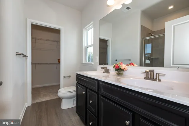 $2,950 | 180 Woodgate Circle, Unit CLARENDON3, Pasadena, MD 21122