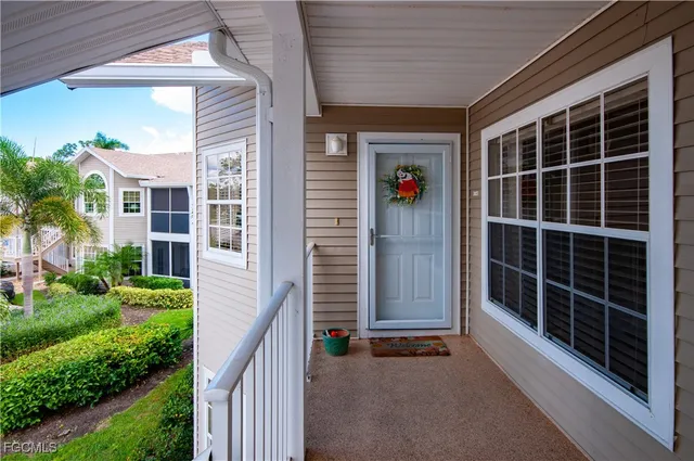 a view of front door and porch