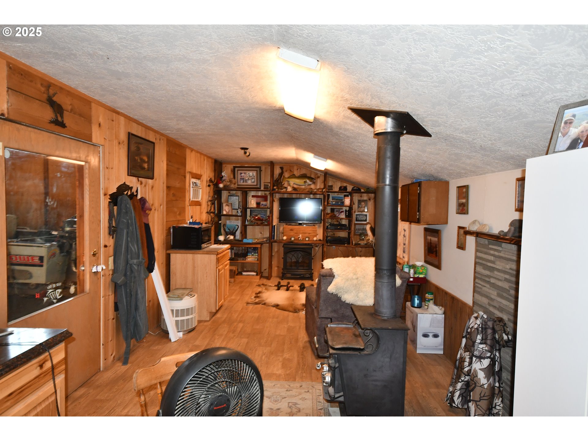 820 Biggs Rufus Highway Rufus, OR 97050 - Photo 17 of 47