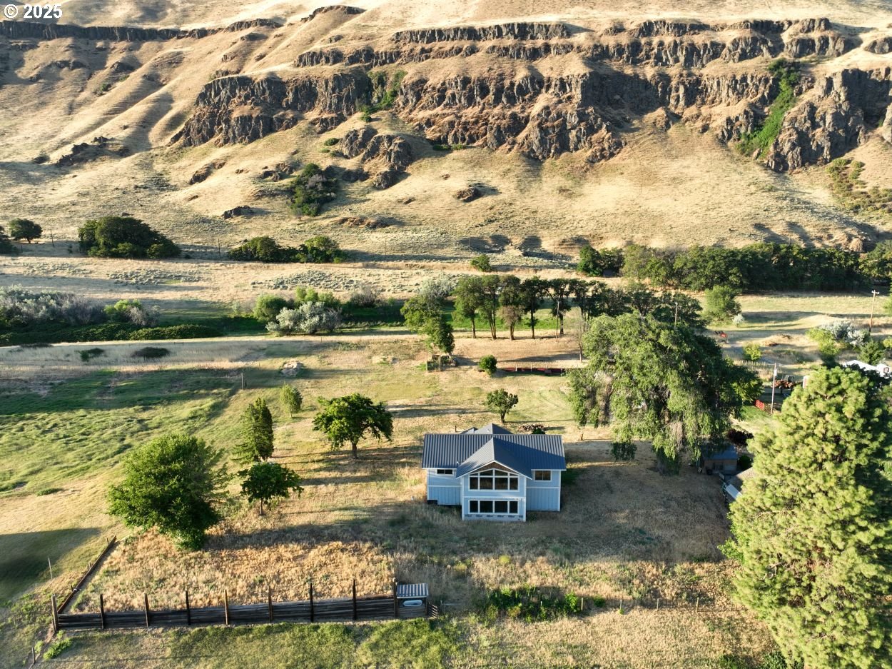 820 Biggs Rufus Highway Rufus, OR 97050 - Photo 24 of 47