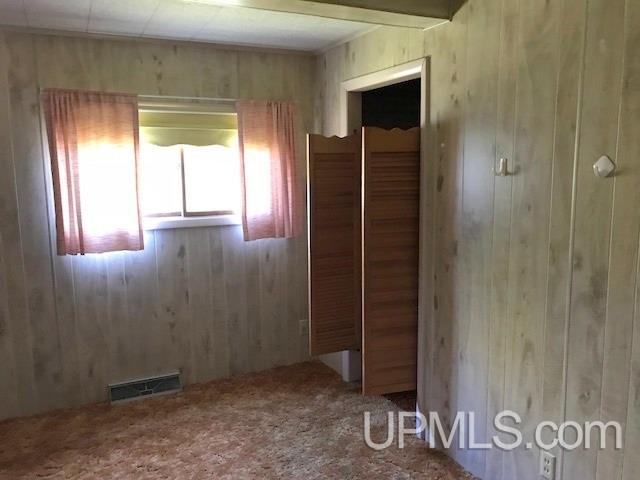 9176 Walstroms Road Republic, MI 49879 - Photo 3 of 9 Gallery Image 3