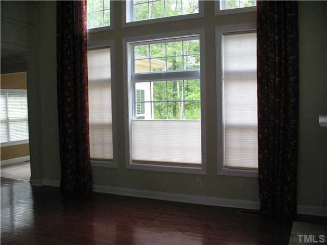 1614 Pattersons Mill Road Durham, NC 27703 - Photo 6 of 16 Den/Family/Great Room