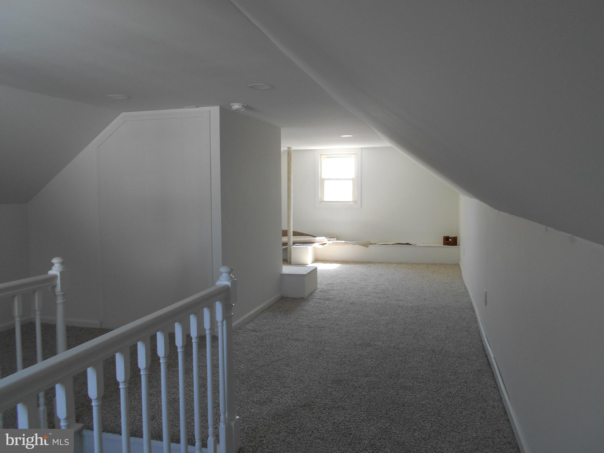 913 Central Avenue Cambridge, MD 21613 - Photo 16 of 20 Bonus room on second floor