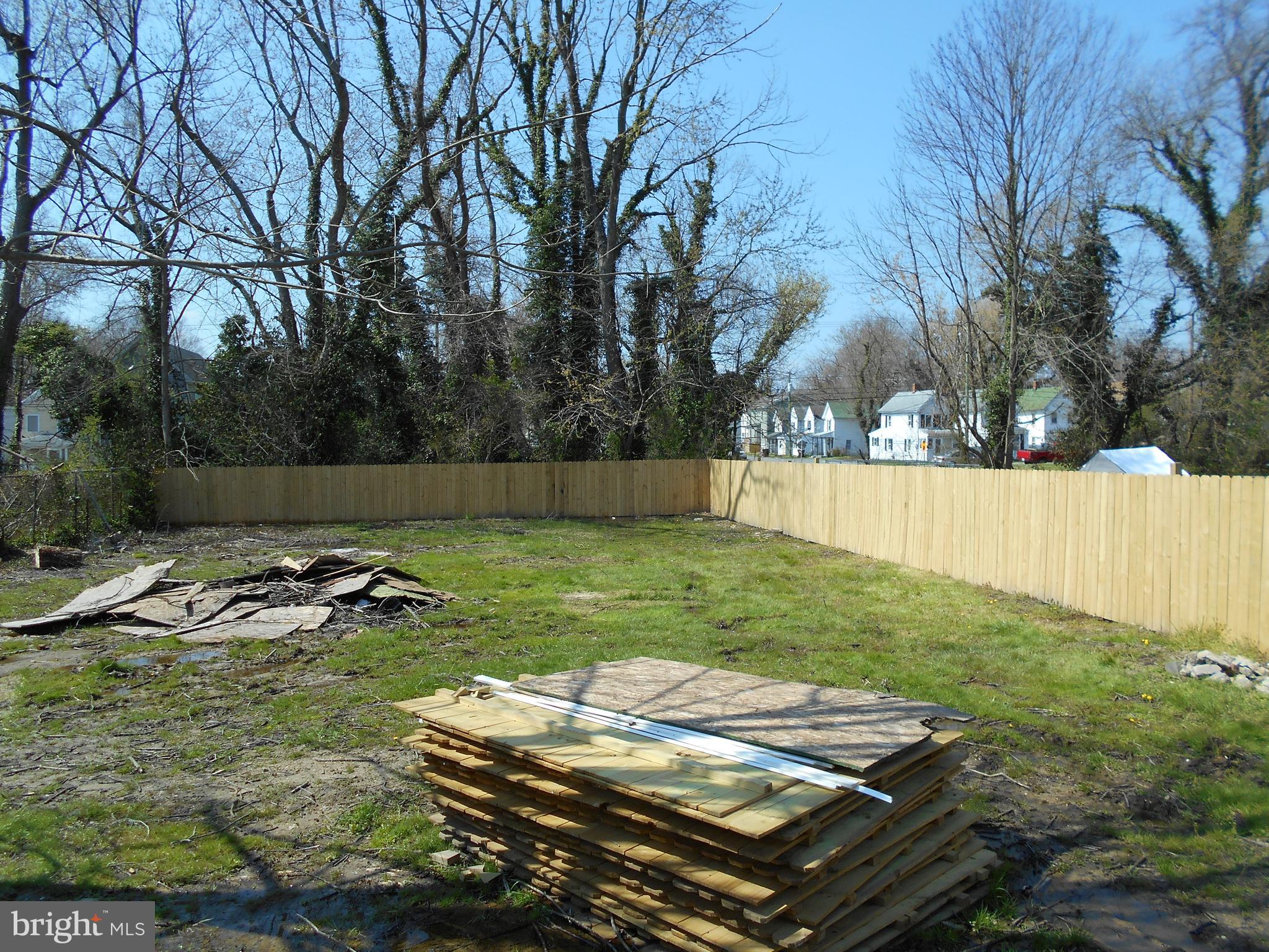 913 Central Avenue Cambridge, MD 21613 - Photo 20 of 20 New Fully fenced rear yard