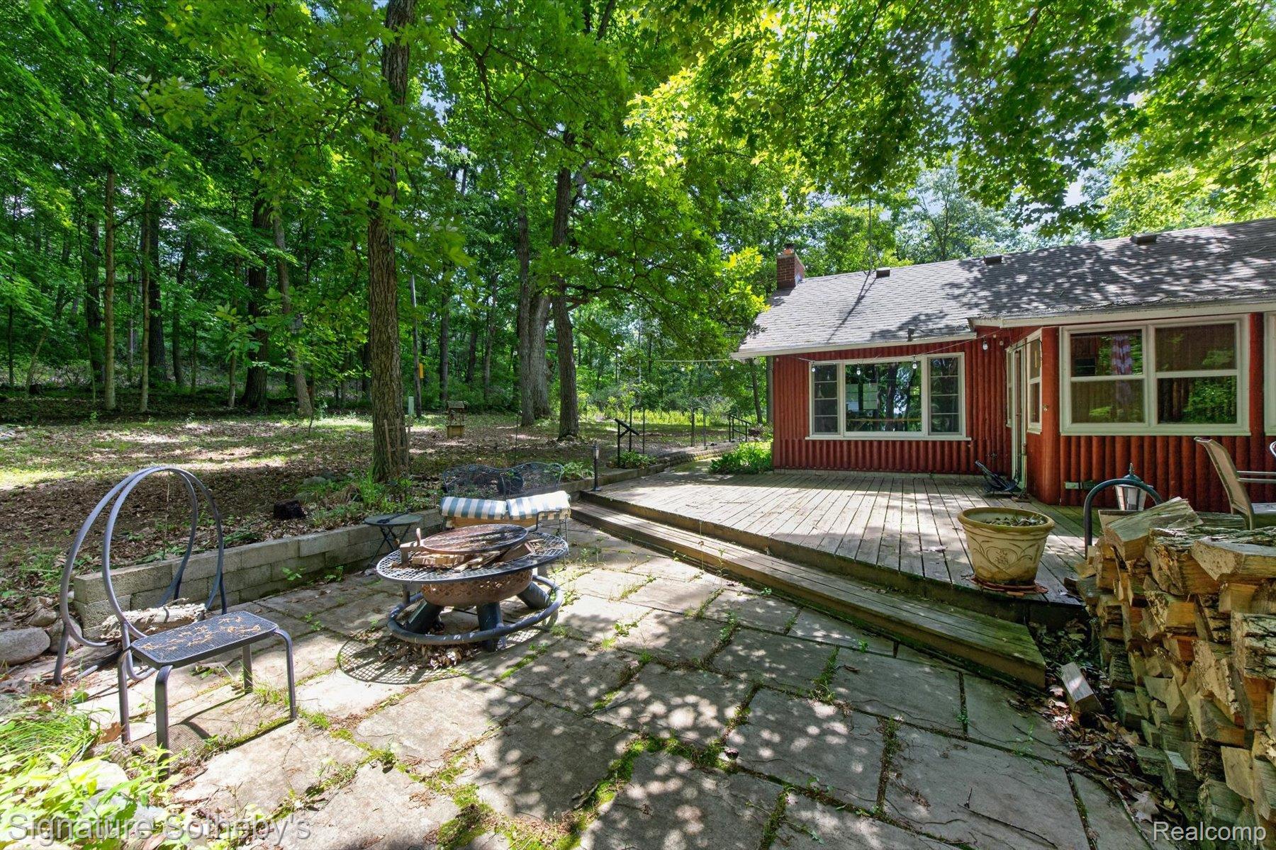 12200-130 Hadley Road Gregory, MI 48137 - Photo 8 of 55 26-12200-Hadley-Rd-Gregory-MI-48137-WindowStill.jpg