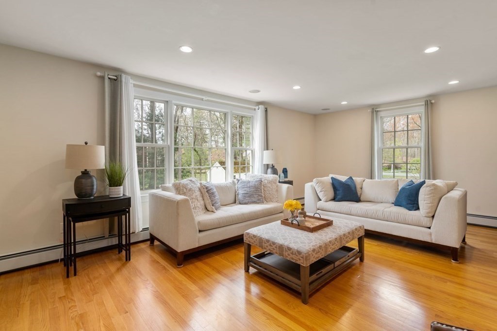 108 Ford Road Sudbury, MA 01776 - Photo 12 of 42 Gallery Image 12