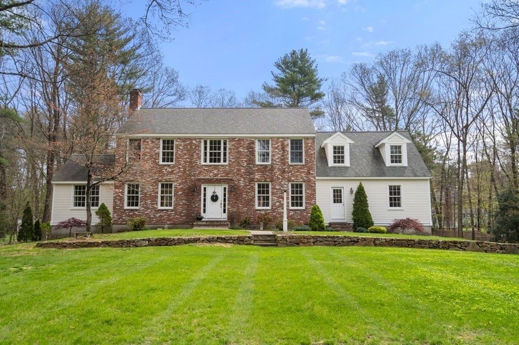 108 Ford Road Sudbury, MA 01776 - Photo 2 of 42 Gallery Image 2